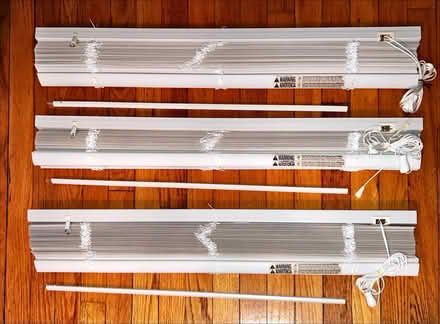 Photo of free 3Venetian window blinds W32" x L64" (South Evanston) #1