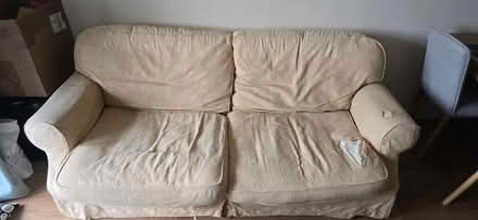 Photo of free Sofa (Dt1 1wn) #3