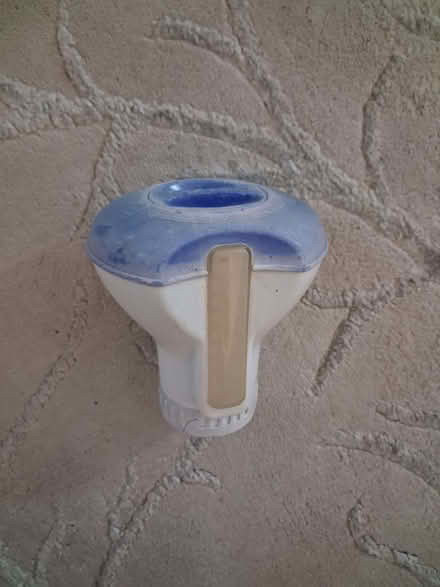 Photo of free Hot tub chlorine dispenser (Hornchurch RM12) #1