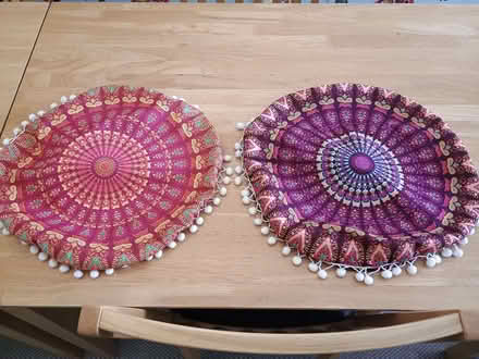 Photo of free 2 pairs cushion covers (Filsham TN38) #2