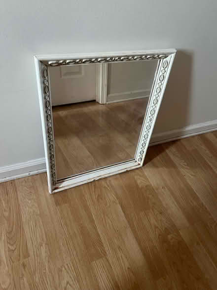 Photo of free Wall mirror (Montgomeryville) #1