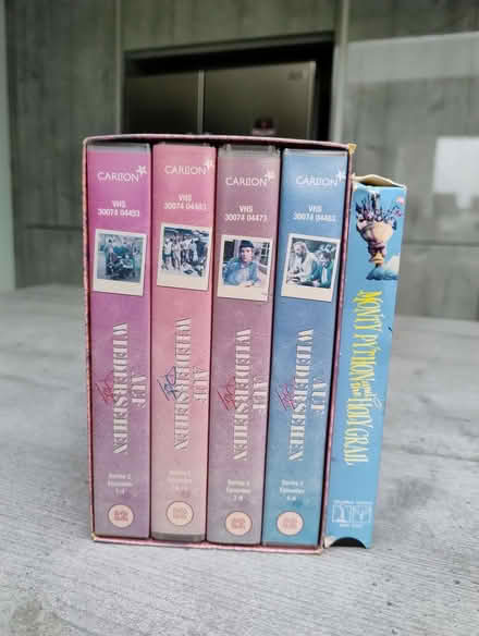 Photo of free VHS Auf Wedersehen pet (Allestree DE22) #1