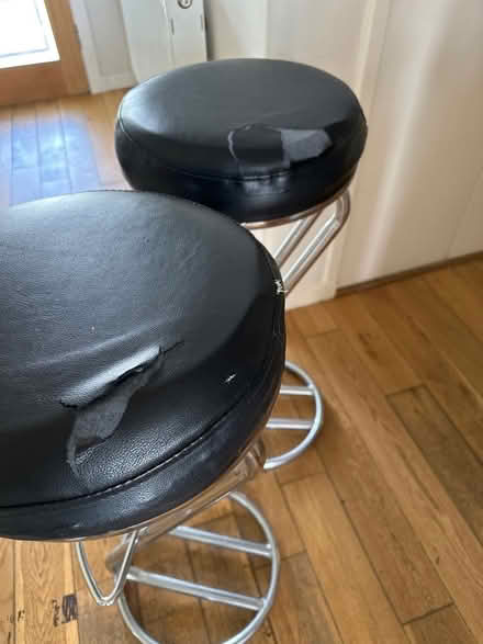 Photo of free 2 bar stools (Greenbank EH10) #2