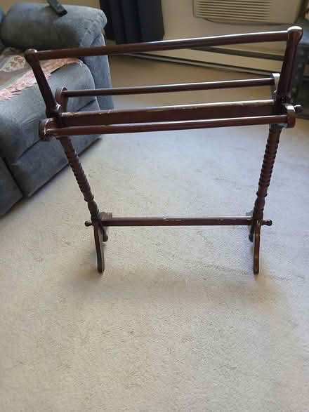 Photo of free Blanket display stand (Meadowvale and 401 area) #3