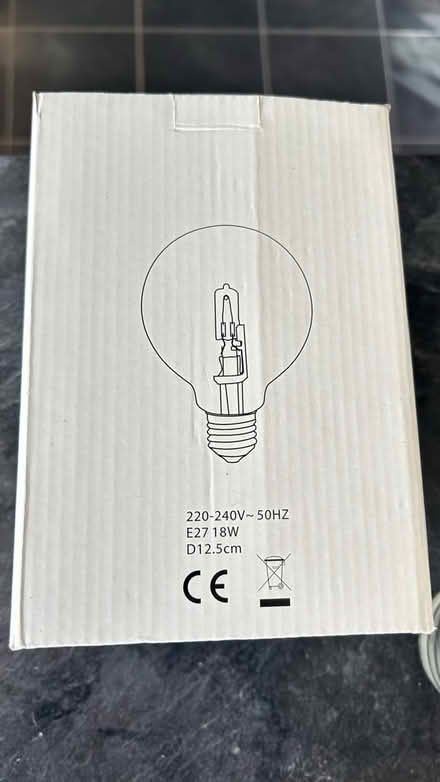 Photo of free Large lightbulb (Rayleigh SS6) #2