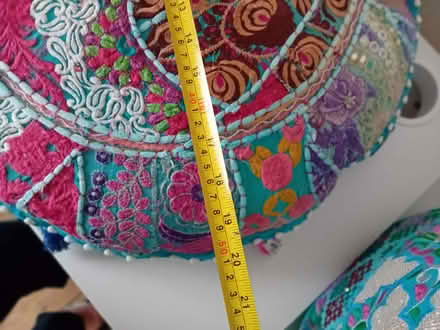 Photo of free floor cushion & pouffe (Danbury CM3) #2