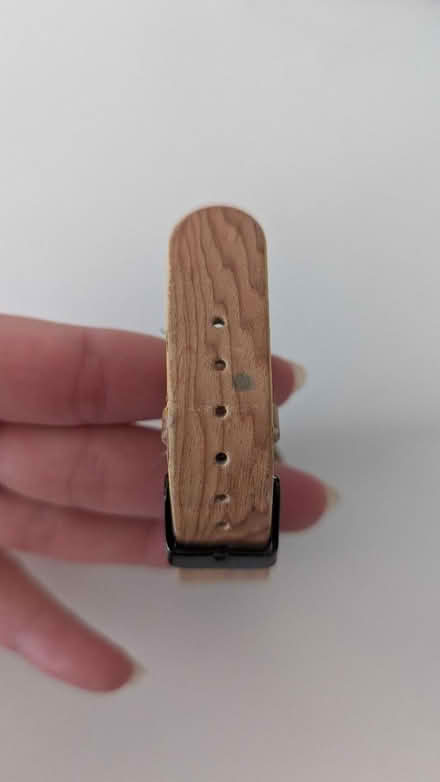 Photo of free Bamboo watch (CR0) #2