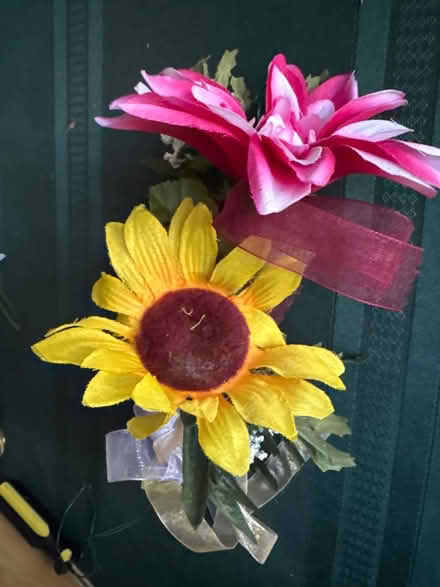 Photo of free Artificial flowers / barrette (Croton-on-Hudson) #3