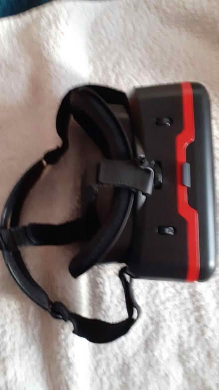 Photo of free VR headset (Heaton NE6) #4