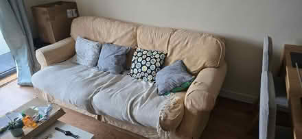 Photo of free Sofa (Dt1 1wn) #2