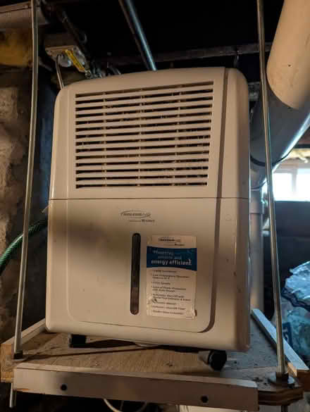 Photo of free Dehumidifier, not working (Brighton) #1