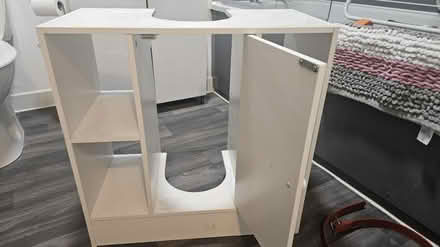 Photo of free Under sink bathroom unit (EH5 Granton) #2