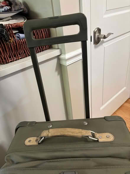 Photo of free rolling expandable suitcase (Glenview) #2