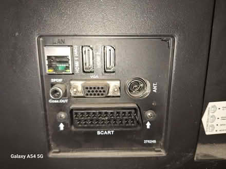 Photo of free 32" lcd tv (Hyde GL6) #3