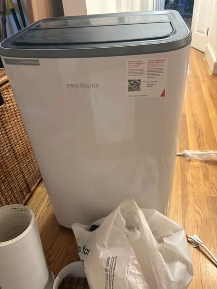Photo of free Frigidaire Floor AC Unit (South End) #2