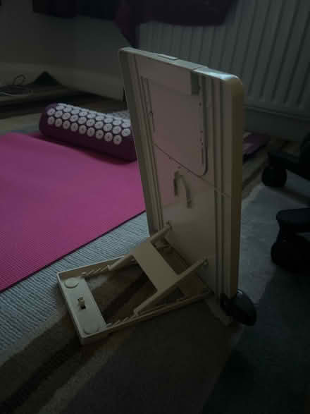 Photo of free Cope holder (KT3 new malden) #2