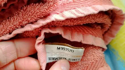 Photo of free Bathsheets (Mowleaze, Barwick) #2