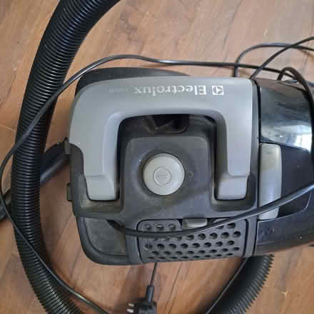 Photo of free Two vacuum cleaners (Strawberry Hill TW2) #3