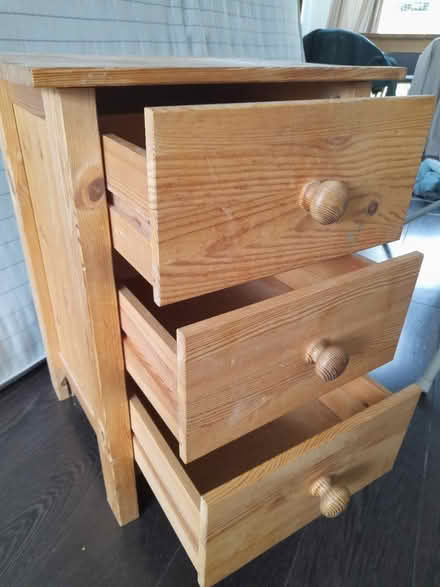 Photo of free Bedside Drawers (Oxford, Cowley OX4) #2