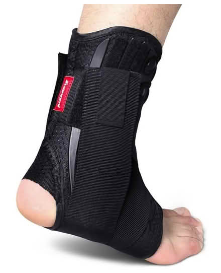 Photo of Ankle Brace (Right Foot) (Size: Medium/Universal Fit) (Canonbury N1) #4