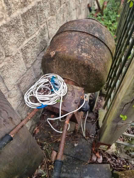Photo of free Cement mixer (mansfield, NG18) #3