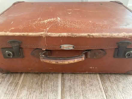 Photo of free Vintage Spartan Brand Lightweight Suitcase (Herne Hill SE24) #2