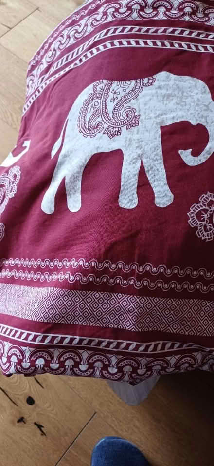 Photo of free Single duvet cover + pillow case (Frimley) #3