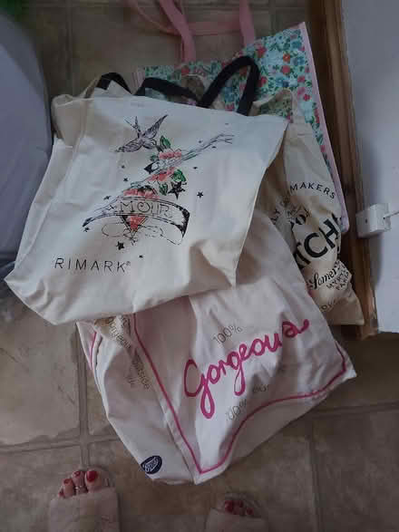 Photo of free 4 shopping bags (Odd Down BA2) #1
