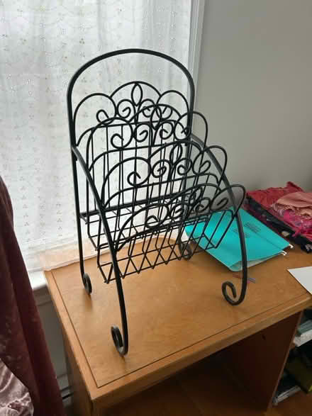 Photo of free File Holder (Belmont Hill) #1
