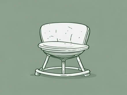 Photo of highchair for babies (Woodloes Park CV34) #1