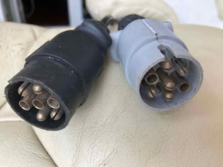 Photo of free Tow cable 2 x 7pin to 13 pin (Clapham MK41) #2