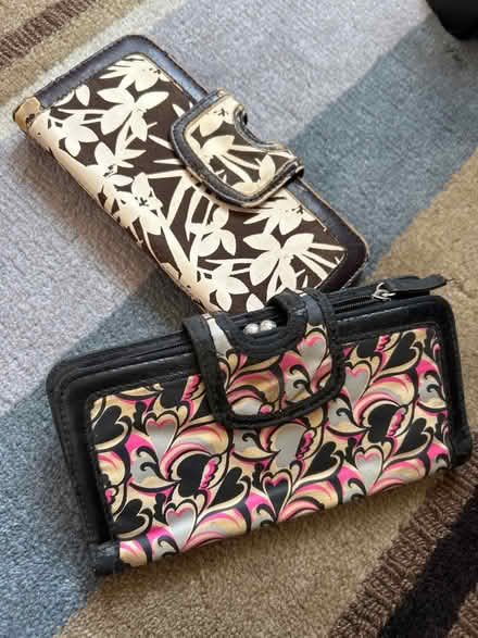 Photo of free Purse (KT3 new malden) #1