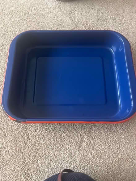 Photo of free Small Roasting Tray (Blacklands TN34) #1