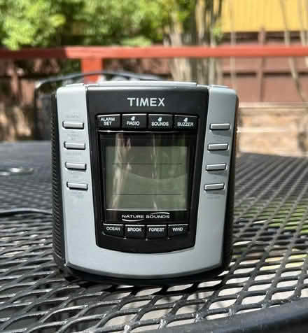 Photo of free Digital Clock Radio + Nature Sounds (Van Ness Cleveland Park metro) #1