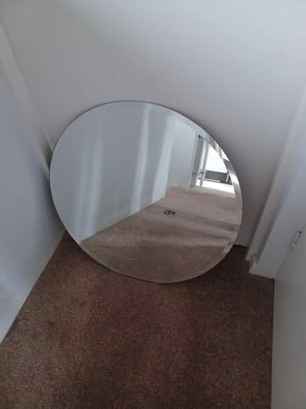 Photo of free Bathroom items (croydon) #2