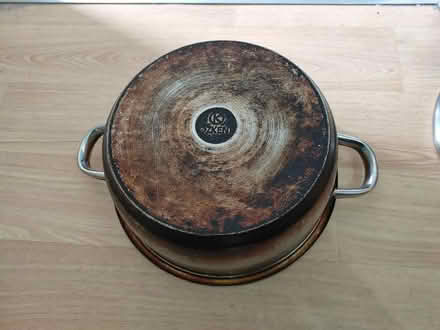 Photo of free Assortment of kitchen pans (islington N1) #2