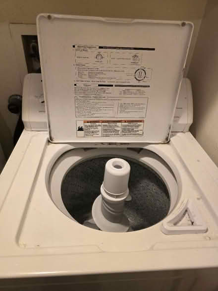 Photo of free Washer and dryer (Eubank and spain) #2