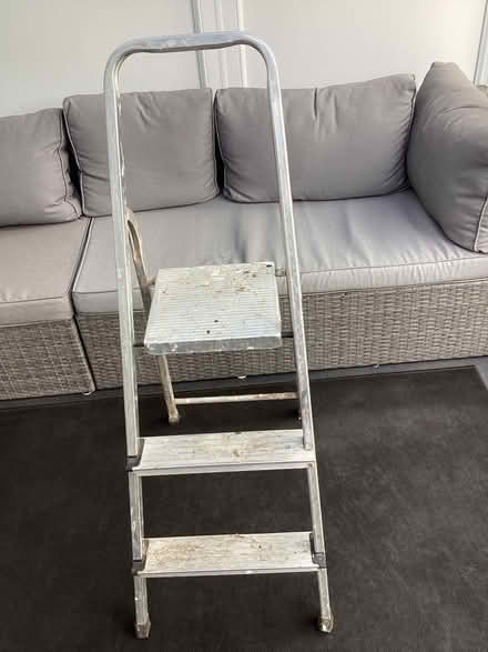 Photo of free 3 Step - Step Ladder (Hatfield, AL10) #1