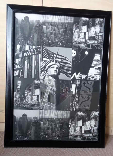 Photo of free Framed New York poster (east twickenham) #1