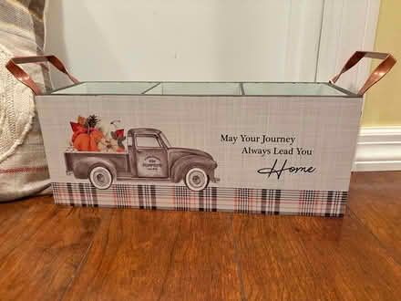 Photo of free Home decor (50 Crestwood Blvd. RPB 33411) #3