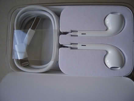 Photo of free earphones - iPod nano (Maidenhead SL6) #2