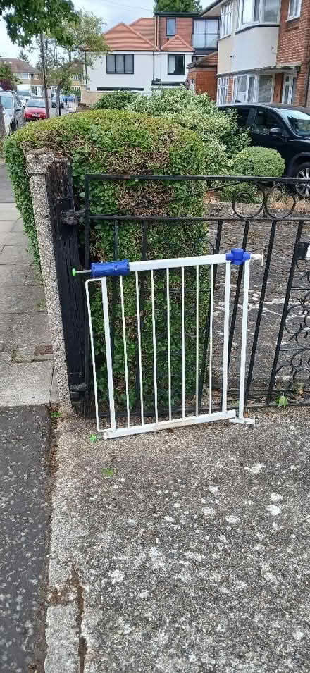 Photo of free Baby gate. (Perivale UB6) #1