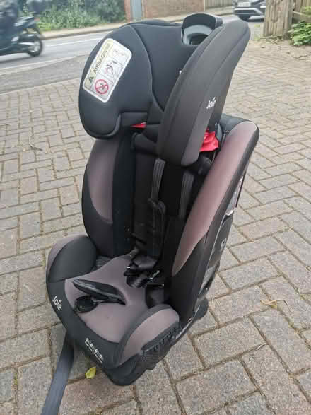 Photo of free Child seat (KT6 Surbiton) #1
