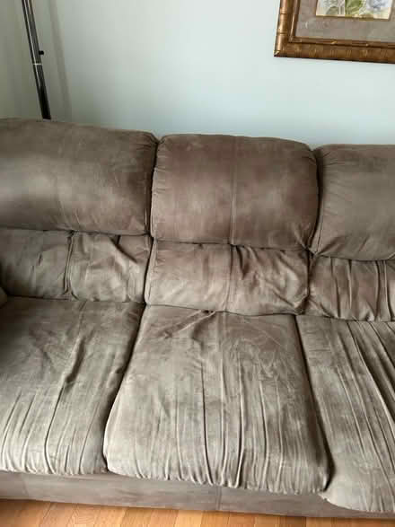Photo of free 90 inch beige coach (Lindsay Ontario) #4