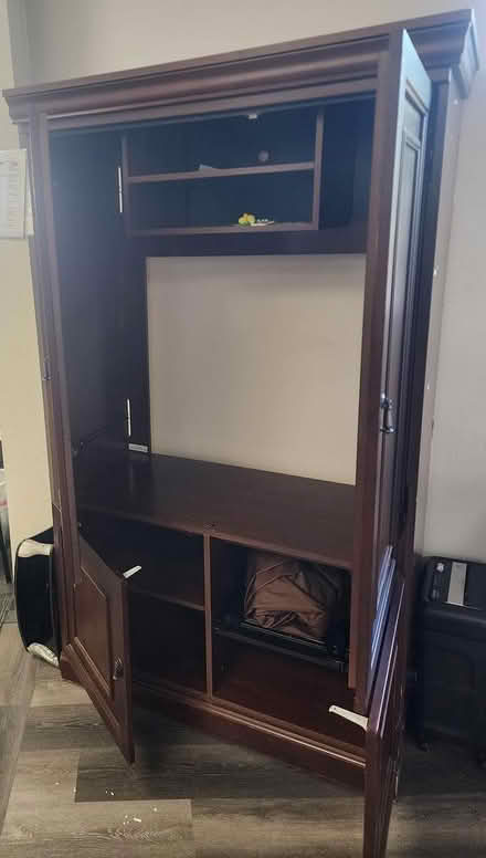Photo of free armoire (p.a.s.s. milwaukie) #2