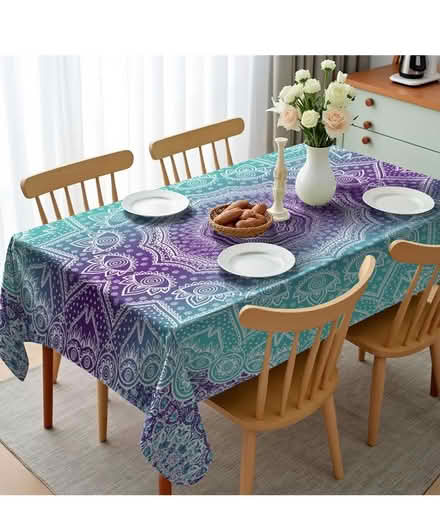 Photo of free Table cloth and 3 Placemats (Bowie) #4