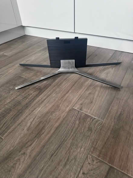 Photo of free Tv stand (L14 3NB) #1