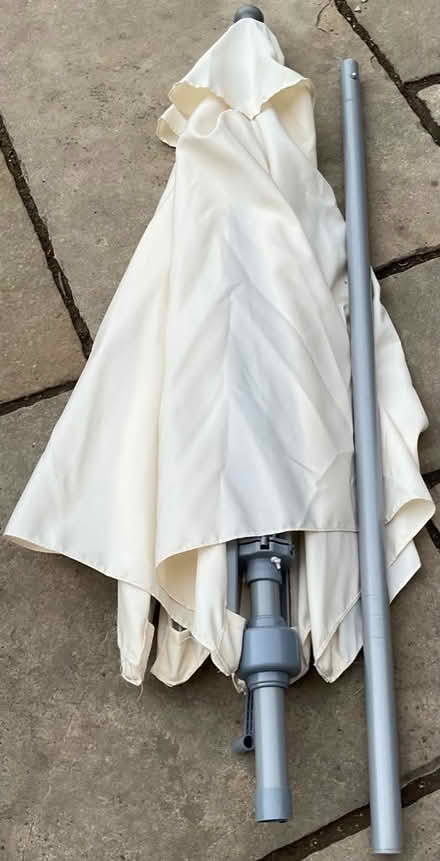 Photo of free Summer parasol (Eynsham OX29) #1