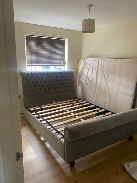 Photo of free King size bed (Winchmore Hill HP7) #1
