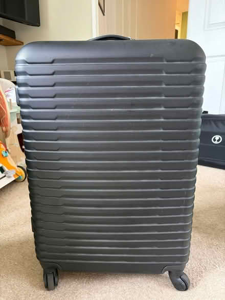 Photo of free Small and medium suitcases (Denmark Hill SE5) #1